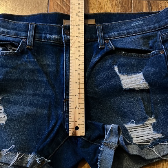 Joe’s Jean Shorts W 30 Distressed - Picture 4 of 11
